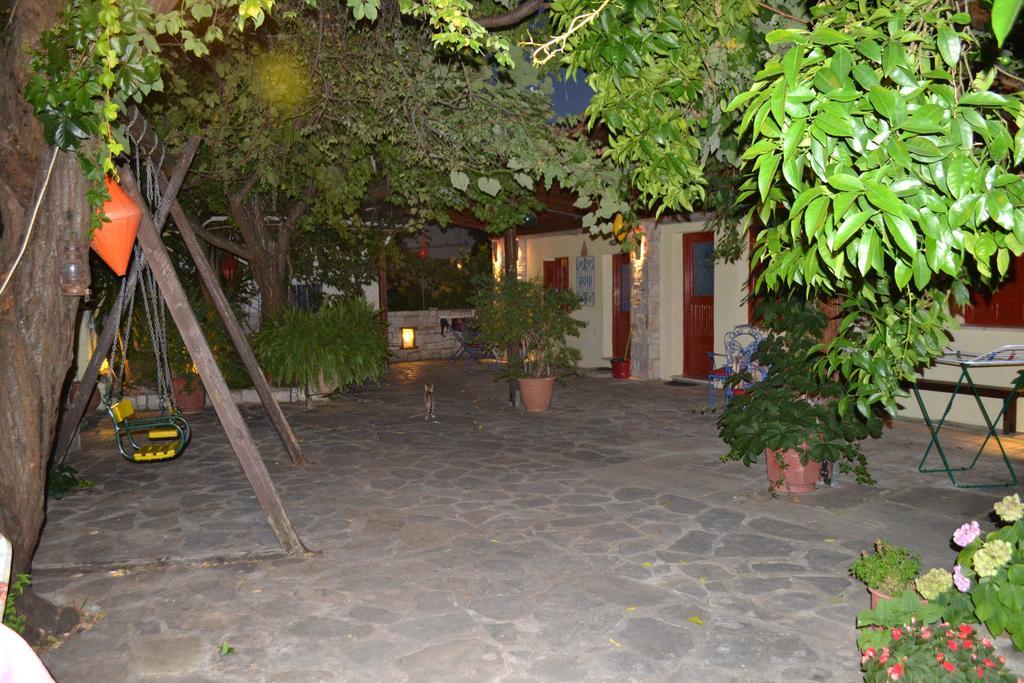 Chouchounikos Apartments Lefokastro Exterior foto